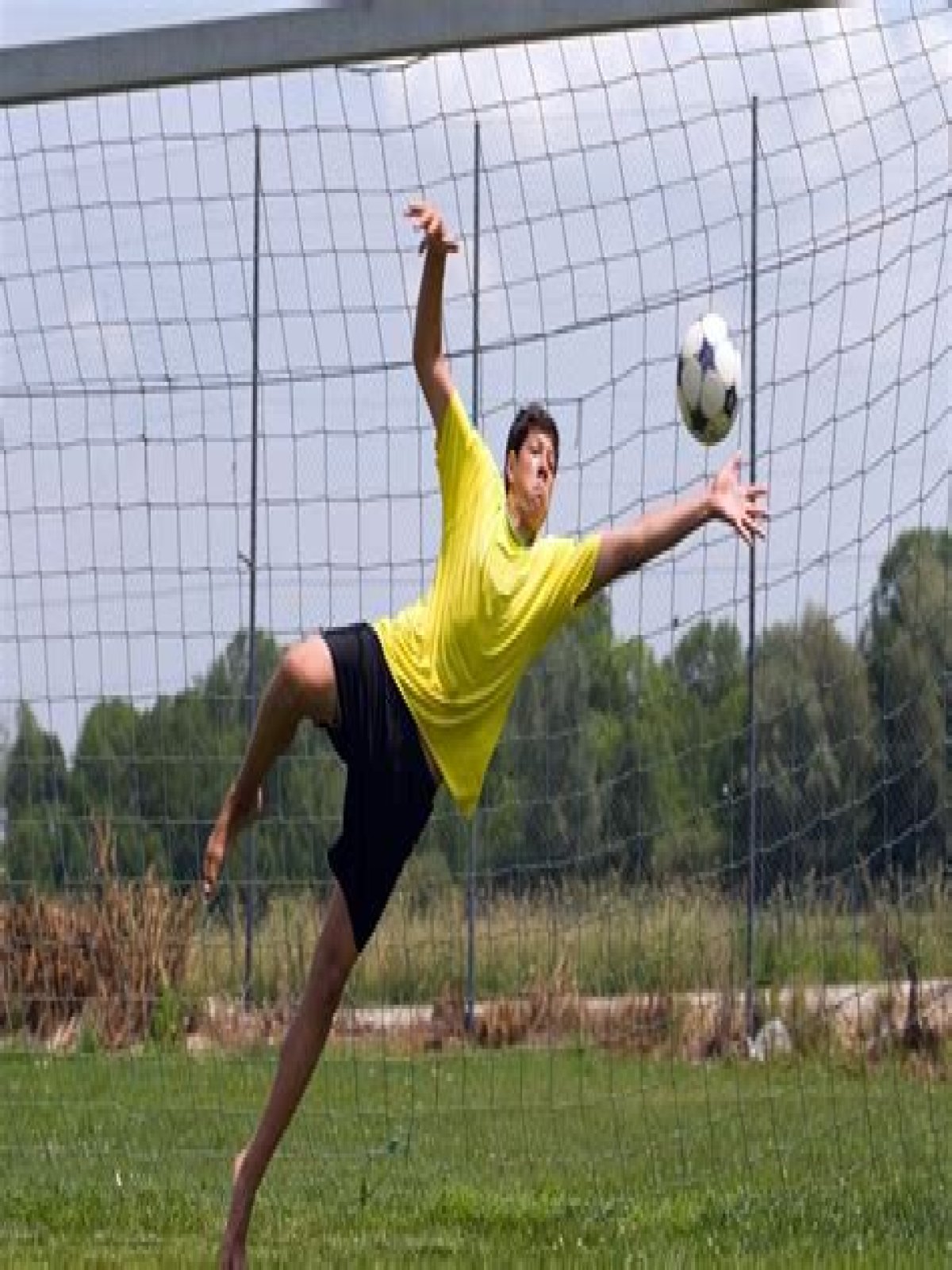 Can you play without a goalkeeper?