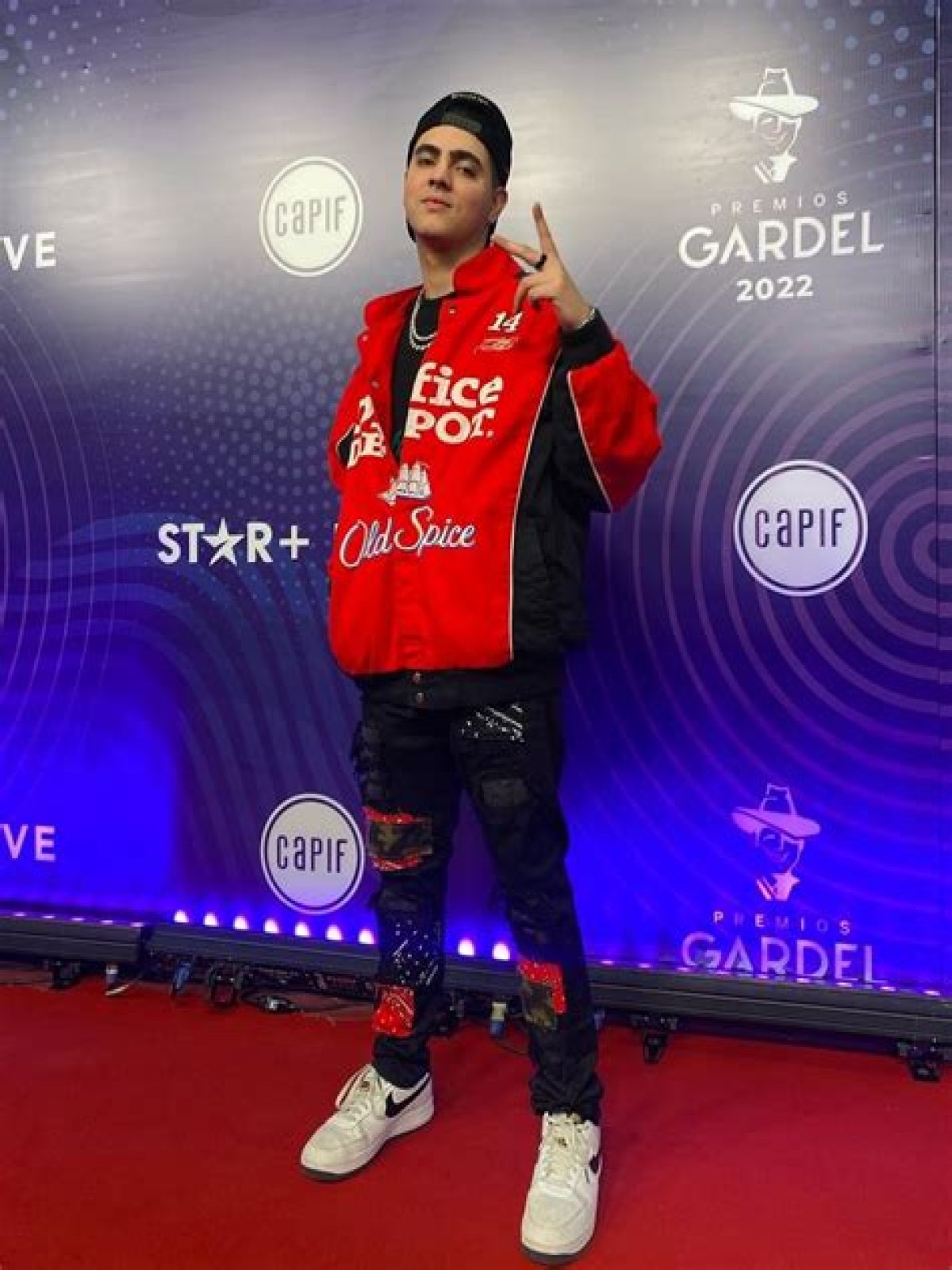 Lorenzo Méndez (worldmusicsinger) Wiki,Age,Birthday,Biography,Height,Net Worth ..