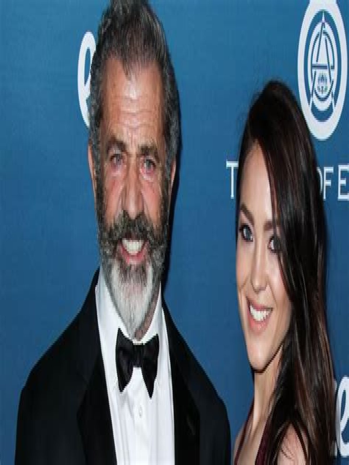 Who is Sarah Gibson Dating Now?