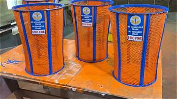 Look Inside the Knicks Trash Can Drawing: the Custom Paint Job Going Viral