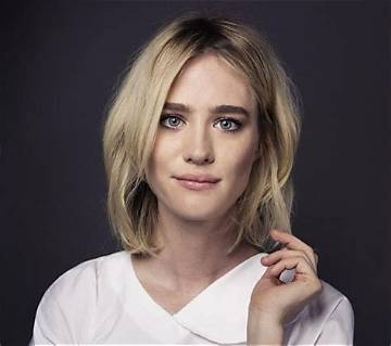 Mackenzie Davis's Stunning Topless Photos: a Must-See