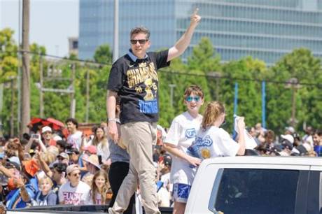 Okc Mayor Stuns Crowd with Electric Slide in Shai 001 Lux Kicks: What Sparked the Viral Moment?