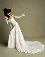 Why Modern Brides Are Skipping the Boutique Purchase for Carmen's Bridal Gown Rentals